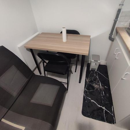 Petit F2 Meuble Independant Lejlighed Limay Eksteriør billede